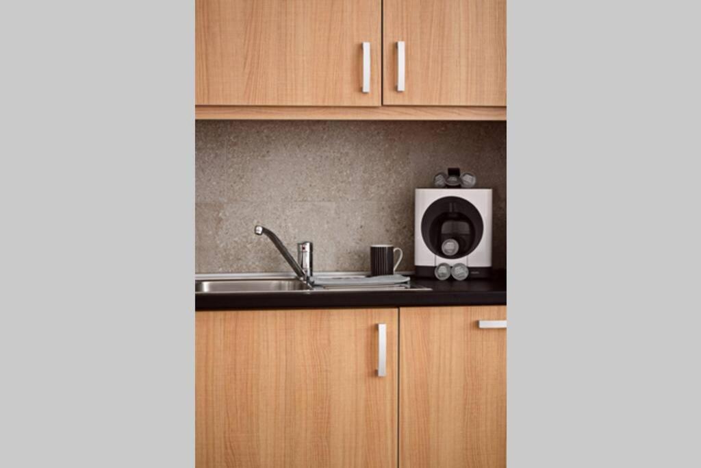 Central Budapest Apartment In Historical Building With Free Private Parking Exterior foto